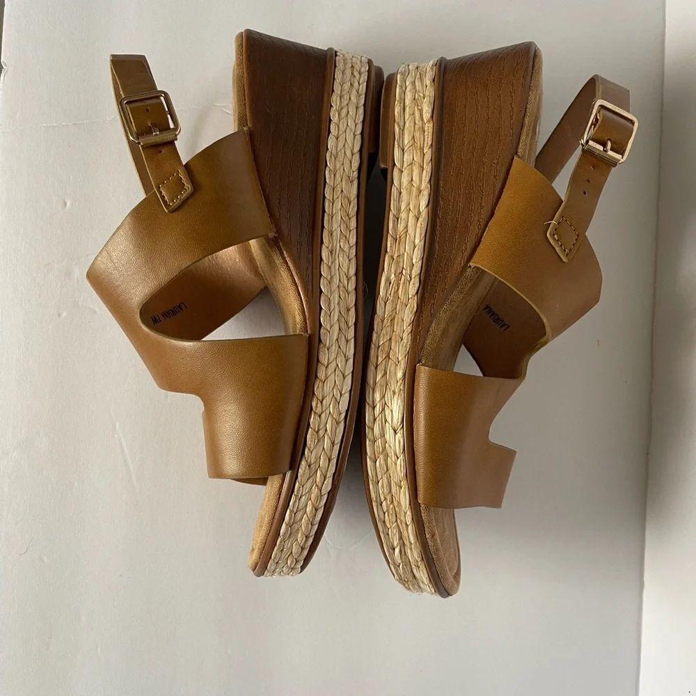 Brown Wedge Shoe Size‎ 7W